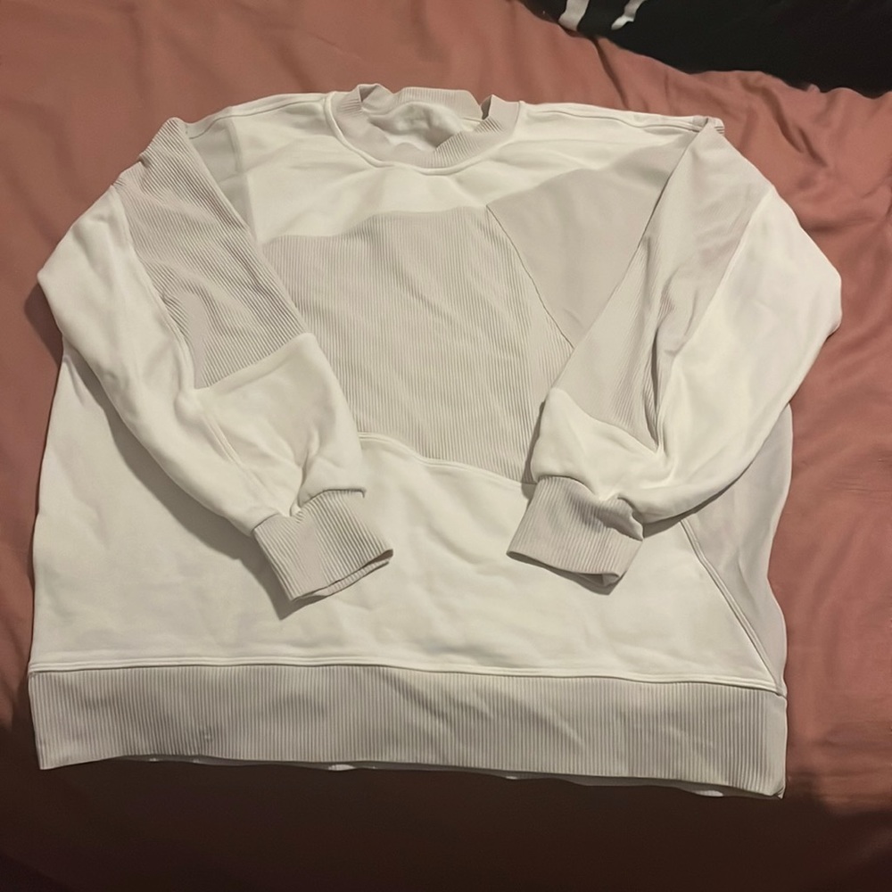 Lululemon softstreme crewneck